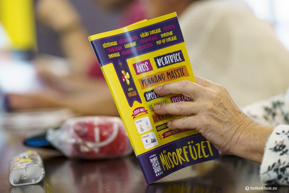 Programfüzet is van, de a forgatag.ro oldalon is megtalálható a teljes program &bullet;  Fotó: Haáz Vince