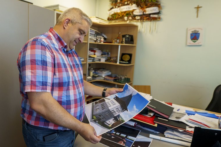 Kós Károly építészeti stílusában újul meg a marosszentgyörgyi kultúrház