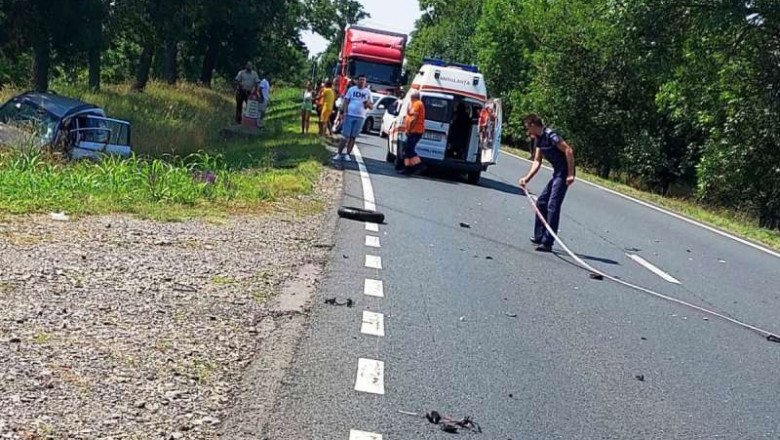 Helyszínelés a baleset után •  Fotó: Brassó megyei tűzoltóság