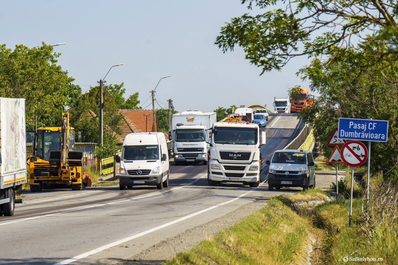 Jövő héten is korlátozásokra lehet számítani a munkálatok miatt •  Fotó: Haáz Vince