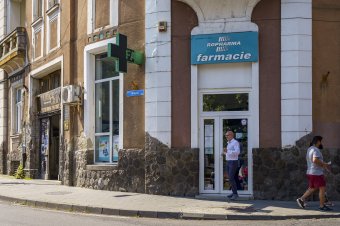 Több nyugdíjas lesz jogosult 90 százalékos gyógyszerár-támogatásra