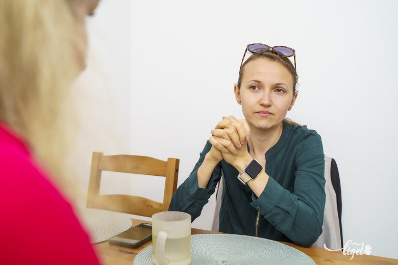 Ajtay Ildikó tanúsított autós gyermekbiztonsági tanácsadó •  Fotó: Haáz Vince