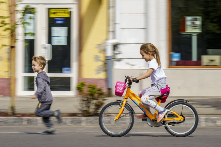 Ismét kitiltják az autókat hétvégente Marosvásárhely központjának egy részéről