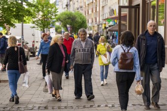 Gazdasági válságtól, drágulásoktól és a háború következményeitől tart a leginkább a romániai lakosság