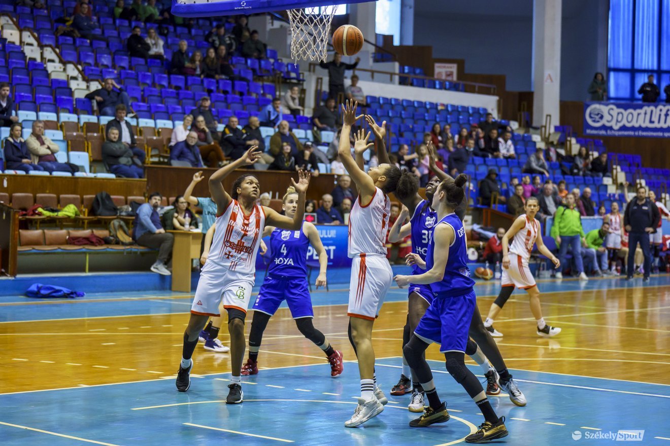 &bullet;  Fotó: Haáz Vince