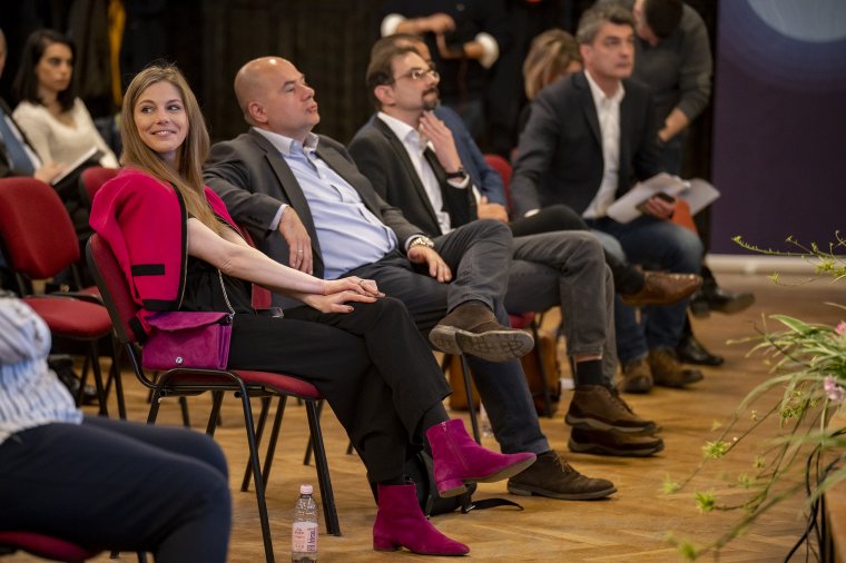 Fontos kérdés: hogyan legyünk a digitalizáció nyertesei?