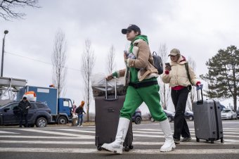 Államtanácsos: a kormány azt szeretné, hogy az Ukrajnából érkezett menekültek önellátóvá váljanak