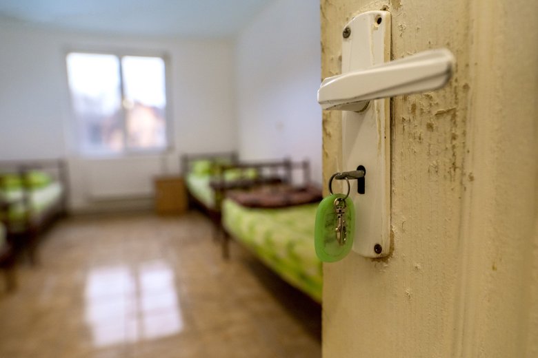 Bakiból nyilvánosságra hozták egy titokban tartandó védett otthon címét