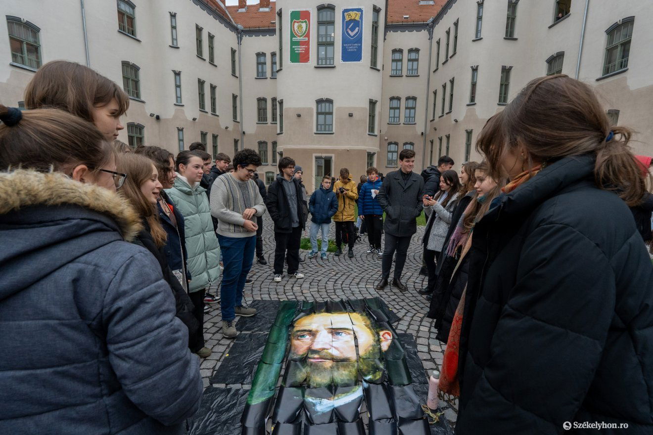 A diákok kreatív módon csatlakoztak az emlékév programjaihoz •  Fotó: Haáz Vince