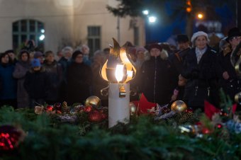 Betlehemi lángot osztanak