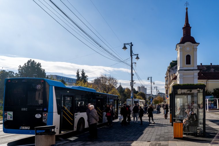 Visszatérnek a megszokott menetrendek Marosvásárhelyen