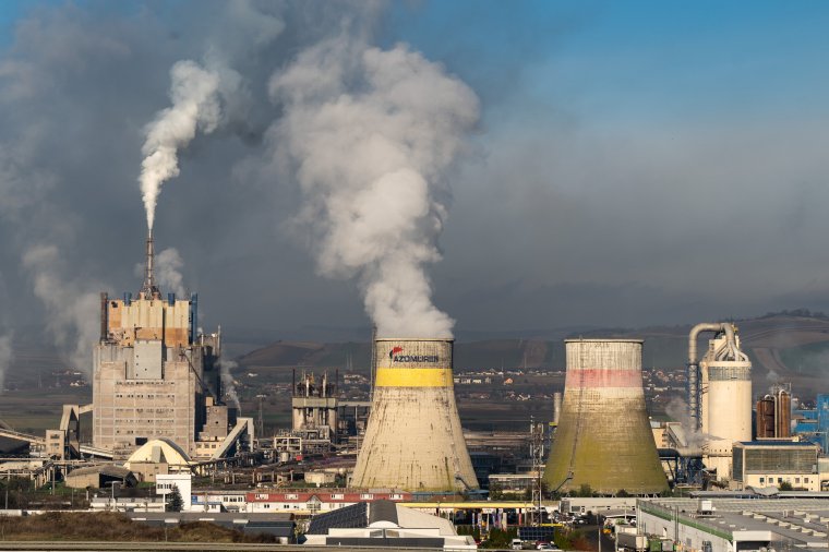 Ipari és agrárválságot vizionál a termelést leállító Azomureş vezetősége, a kormányfő reménykedik az újraindításban