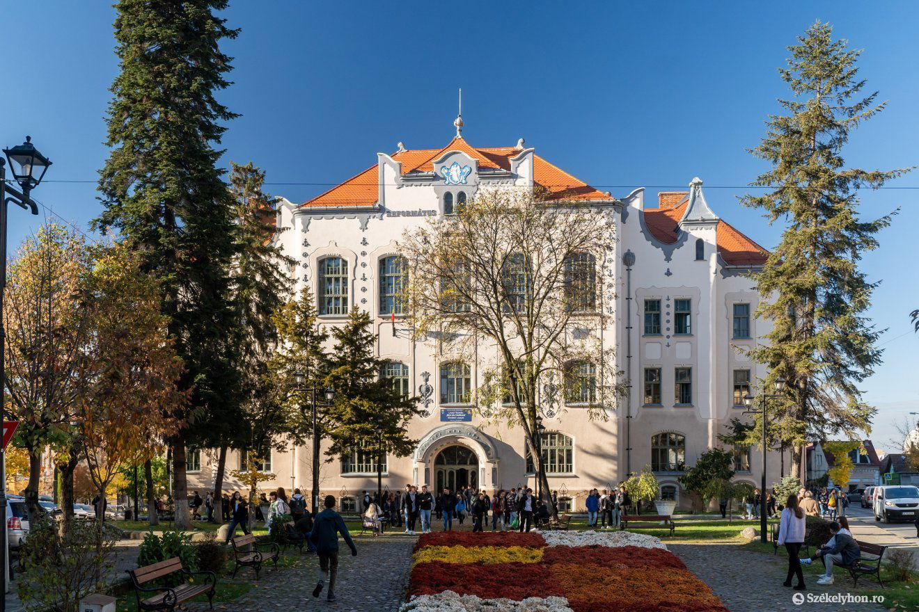 A Marosvásárhelyi Református Kollégium ad otthont az országos vallásolimpiának •  Fotó: Haáz Vince