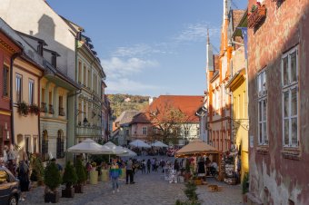 Elkészült a megvalósíthatósági tanulmány, pályázni fognak Segesvár történelmi központjának felúítására