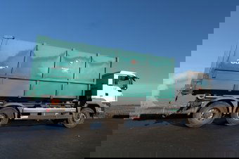 Négy országból érkező hulladékszállítmányokat fordítottak vissza a romániai határátkelőknél