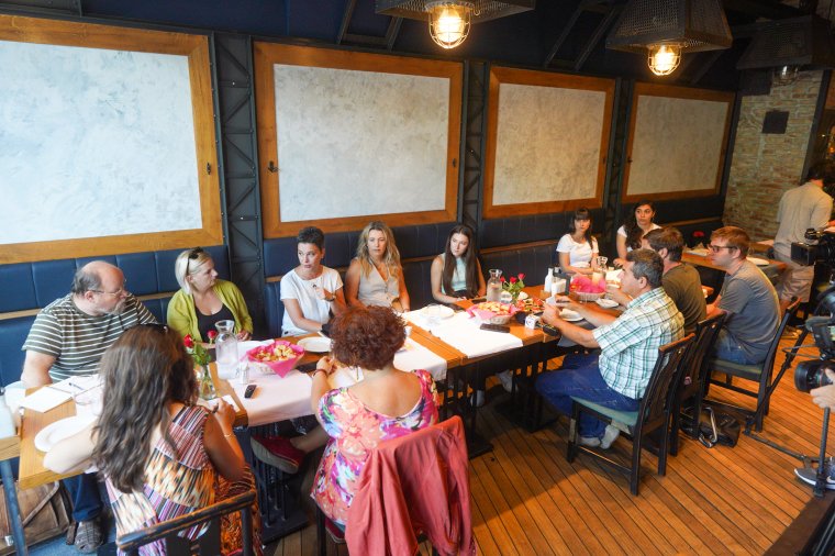 Tanácsadás, segítségnyújtás az erdélyi nőknek