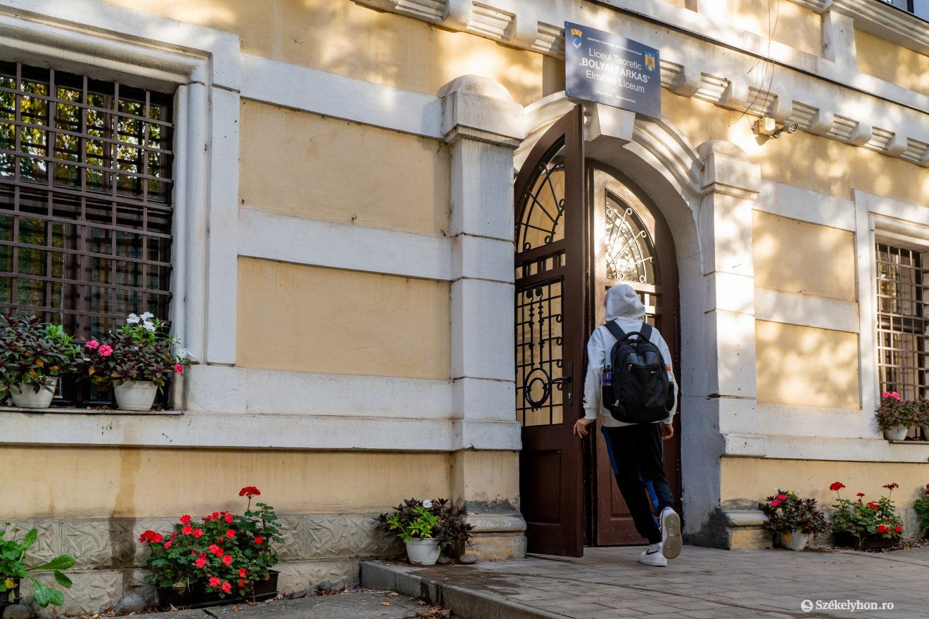 A Nemzeti Liberális Párt országos vezetésének nincs kifogása a katolikus iskola újraalapítása ellen, a helyi PNL-s politikusoknak viszont annál inkább. Képünk illusztráció •  Fotó: Haáz Vince