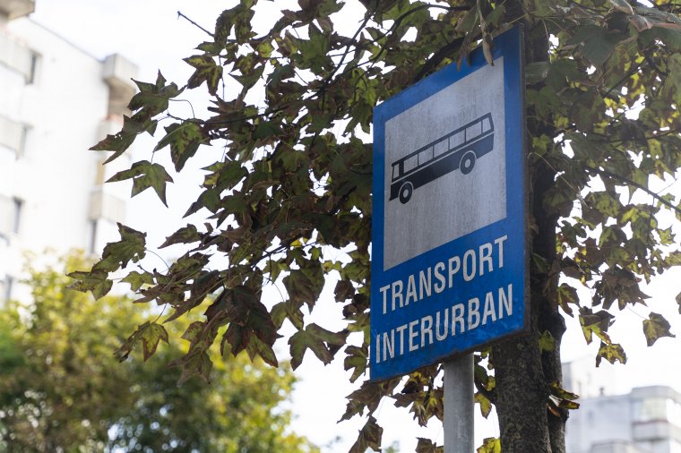A közeljövőben nem oldódik meg a diákok utaztatása a tömegközlekedéssel Marosvásárhely metropolisz-övezetében