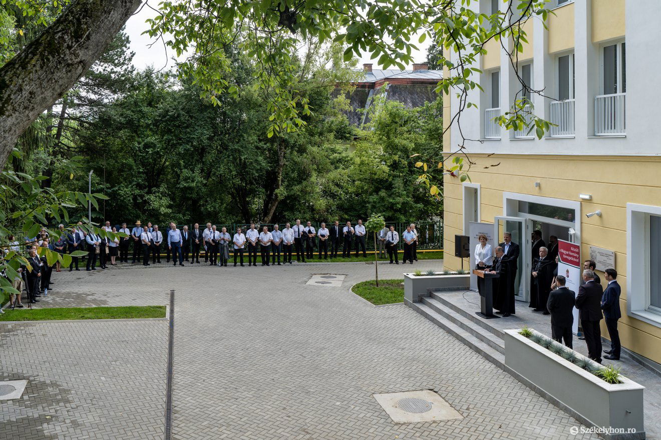 Központi, mégis védett helyen van az új bölcsőde •  Fotó: Haáz Vince