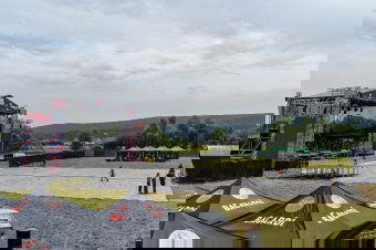 Elkezdődött a VIBE: százezer fesztiválozót várnak Marosvásárhelyre