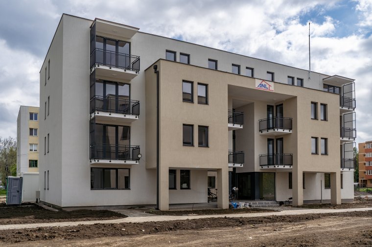 Hamarosan állami lakásba költözhetnek
