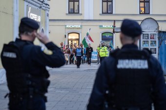 Megbüntette a csendőrség Izsák Balázs SZNT-elnököt a székely szabadság napi rendezvény miatt