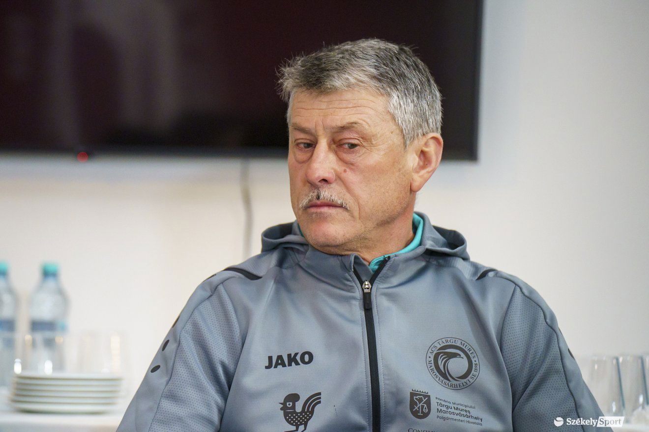 Fekete Károly kapusedző •  Fotó: Haáz Vince