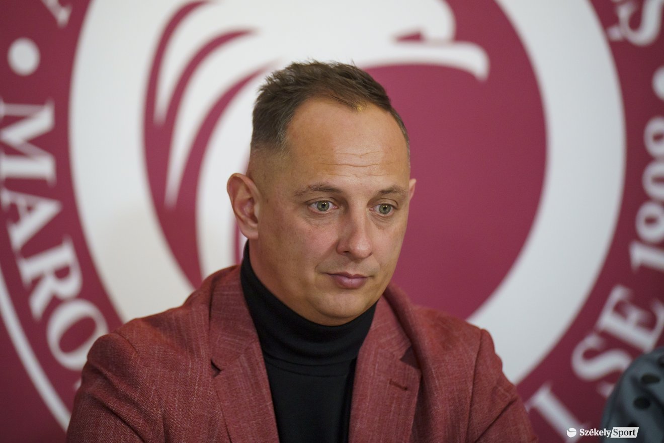 Karda Attila:  Úgy gondoljuk, hogy a télen leigazolt az új játékosokkal egy jobb csapatot alakítottunk ki, amelyet a nyáron még erősebbé akarunk tenni •  Fotó: Haáz Vince