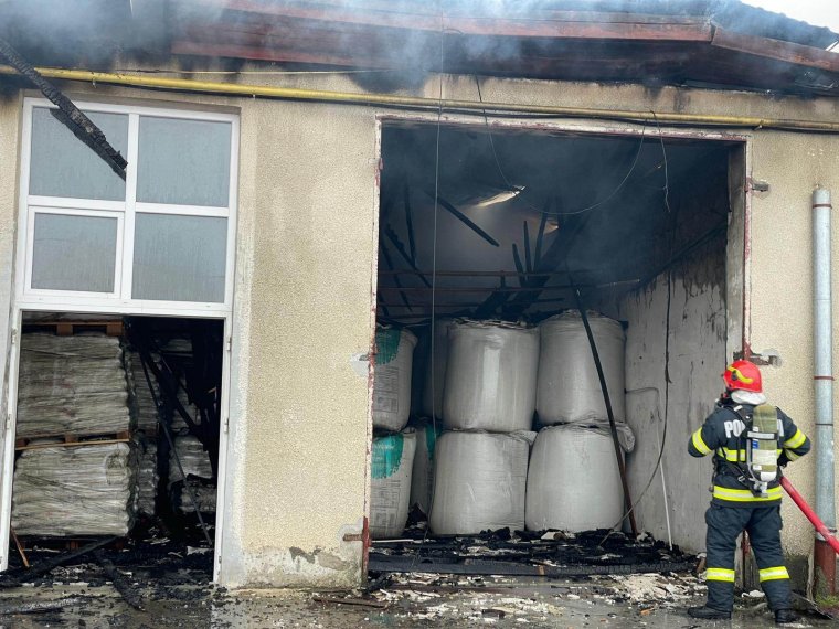Csodával határos, hogy nem kapott lángra a műtrágya – gyűjtést szerveznek a tűzkárosultaknak