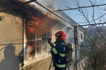 Lakóház gyúlt ki Marosvásárhelyen