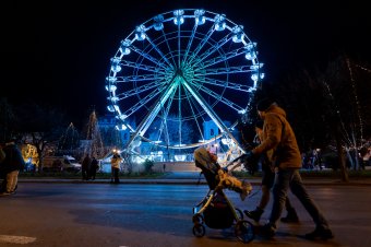 Lassan adventre, ünnepre hangolódnak a székelyföldi városok