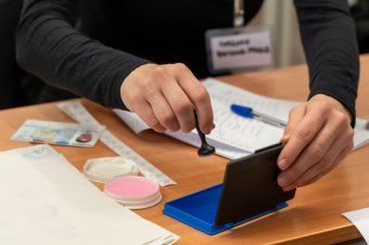 Vissza a rajtvonalhoz: vasárnap tartják a megismételt elnökválasztás első fordulóját