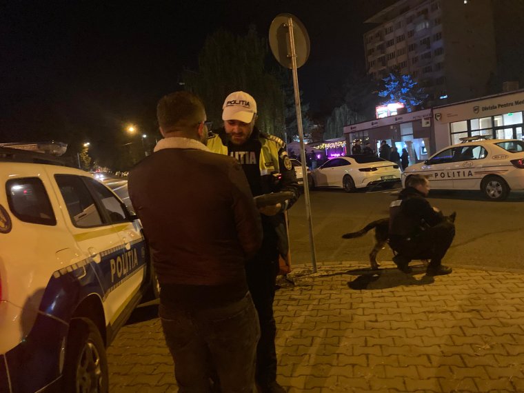 Őrizetbe vették, mert részegen vezetett, és elutasította az alkoholszondáztatást