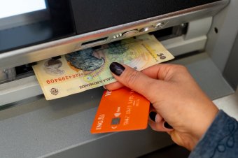 70 százalékos adó a rokonoktól kapott pénz után? Az ANAF és Tánczos tiszta vizet öntött a pohárba