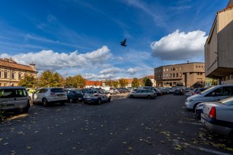 Lassan halad a mélygarázs engedélyeztetése, a terület kisajátítása még hátra van