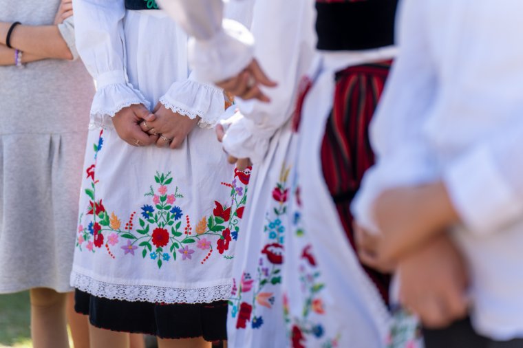 Ma a népviselet napját ünnepeljük
