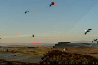 Ismét hőlégballonok emelkednek a magasba Nyárádköszvényesen