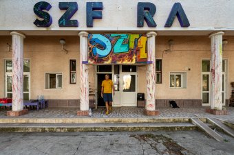 Szféra – összművészeti élmény málladozó falak között