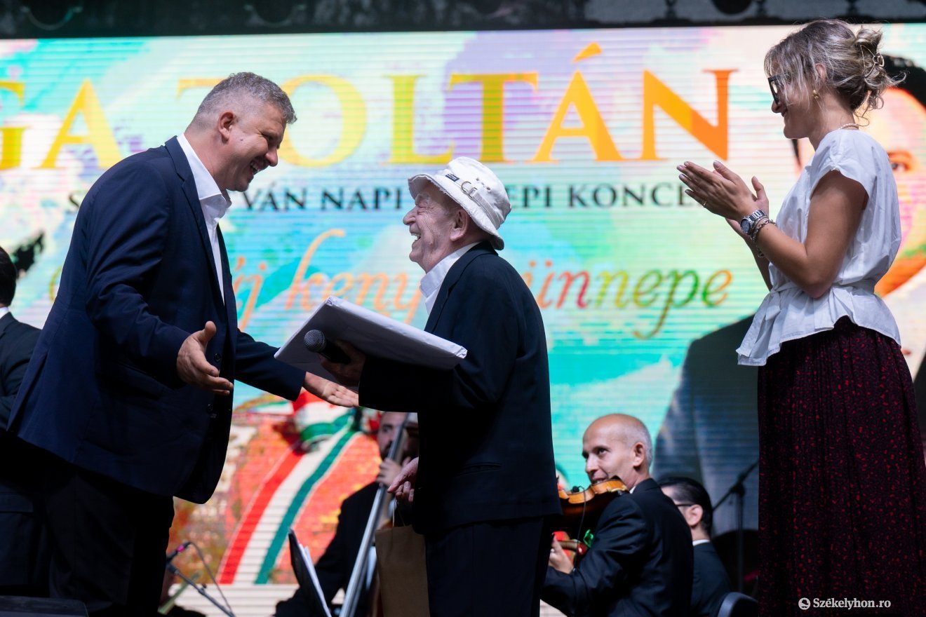 Soós Zoltán polgármester megköszönte a jelenlétet •  Fotó: Haáz Vince
