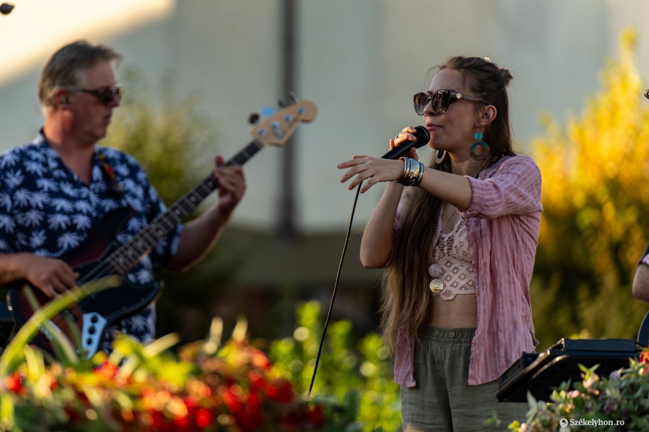 Koszorus Krisztina (Koszika) is a Street Festival rendszeres fellépői között volt, bár a 2022-es honoráriumával még tartoznak neki &bullet;  Fotó: Haáz Vince