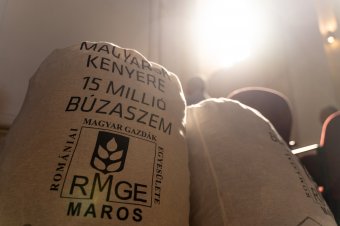Búzaösszeöntő ünnepséget tartanak Nyárádkarácsonban