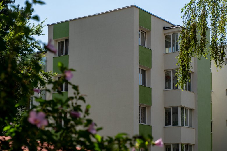 Tavaly ilyenkorhoz képest majdnem ezerrel csökkent a használatba adott lakások száma