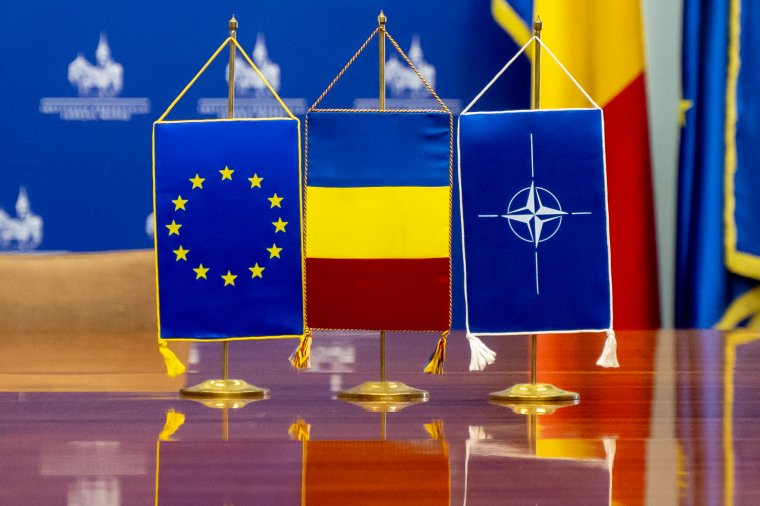 Felmérés: a romániai polgárok nem akarják, hogy az ország kilépjen a NATO-ból