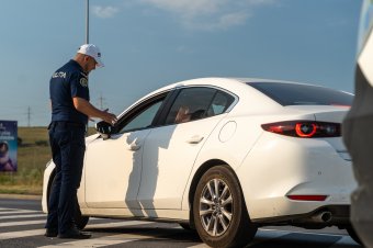 Több mint 650 sofőr jogosítványát vonták be a rendőrök