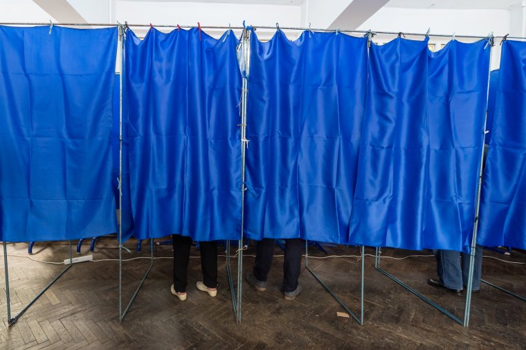 Nem történt „a törvény értelmében vett” választási csalás, nem ismétlik meg a voksolást Bukarest második kerületében