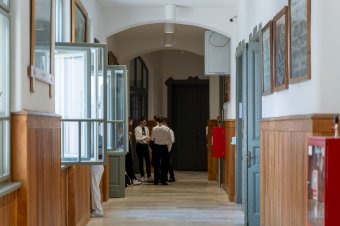 Kallós Zoltán államtitkár: sajnálatos, de nem diszkriminatív, hogy nem jelölték meg mindenütt a magyar diákok dolgozatát