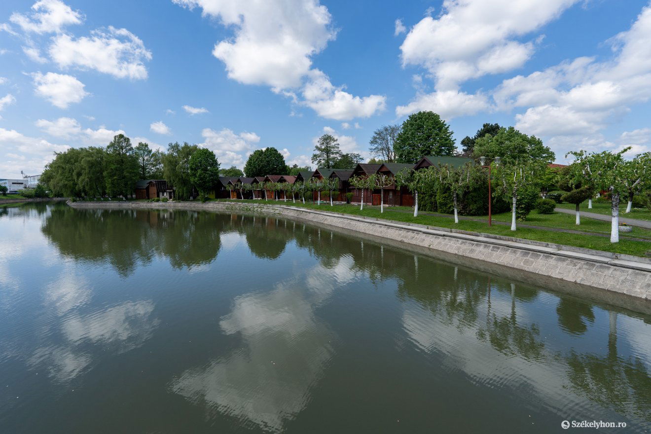 Tavaly kitakarították,most csak fel kellett tölteni •  Fotó: Haáz Vince