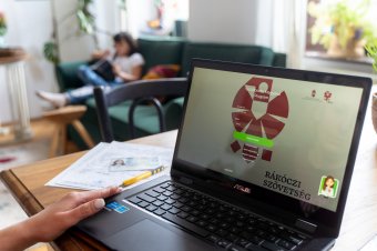 Nem befolyásolta a Szülőföldön magyarul pályázat igényléseinek számát az online-ra váltás