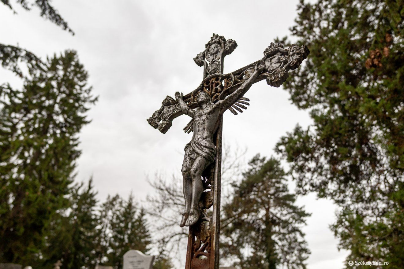 „Et resurrexit tertia die” (És harmadnapon feltámadt) •  Fotó: Haáz Vince