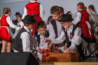 A magyar nyelv az, ami összeköti a nemzetet